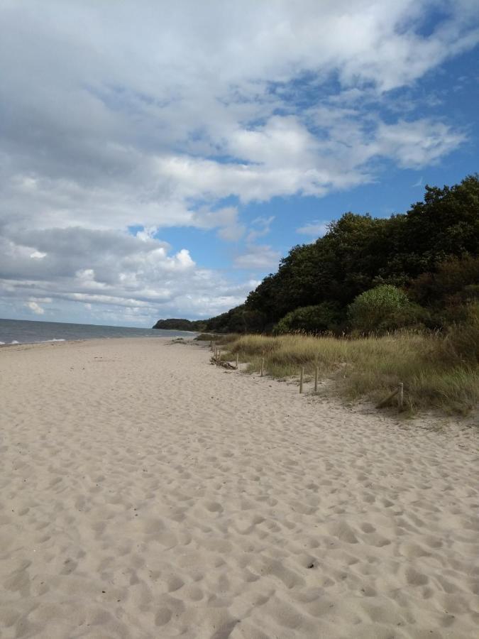 Ferienhaus Ostseeblick Hohen Schoenberg Exteriör bild